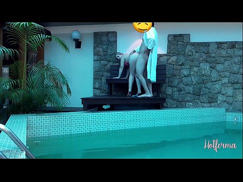 ❤️ O xefe invita a criada á piscina, pero non puido resistirse a un quente ❤❌ Porno bonito en % gl.tubsexer-porn.ru % ☑